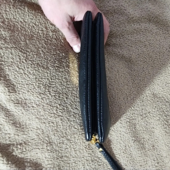 Kate Spade Black Wristlet - Picture 8 of 9